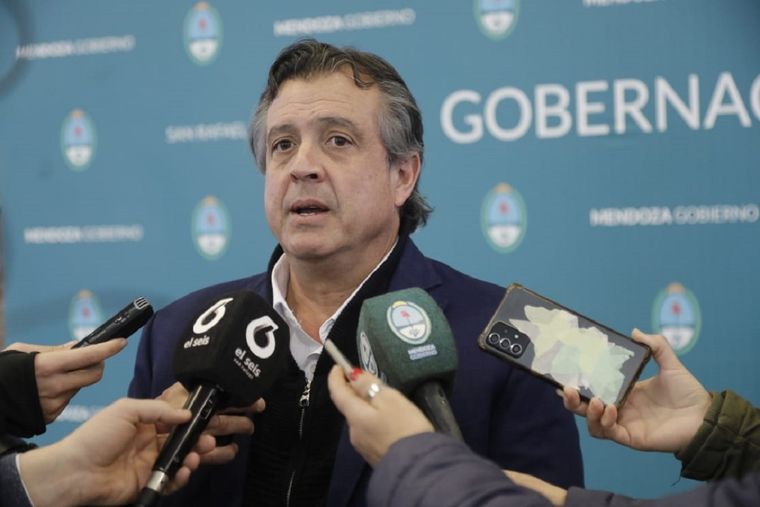 Víctor Ibañez Foto: Twitter @vibanezrosaz