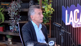 Mauricio Macri estuvo por primera vez en un programa de streaming y habló sobre su nuevo libro, Franco. Mauricio Macri estuvo por primera vez en un programa de streaming y habló sobre su nuevo libro, Franco.