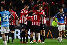 Estudiantes de La Plata mantuvo el cero, hizo valer el triunfo en la ida y está en cuartos de la Copa Libertadores.