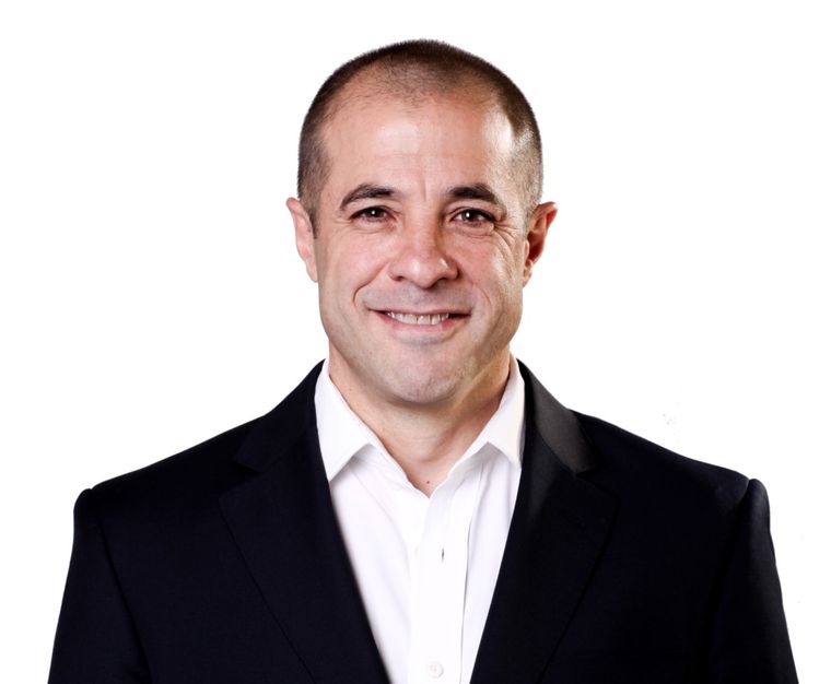 Daniel Amoroso vuelve con partido propio en el AMBA.