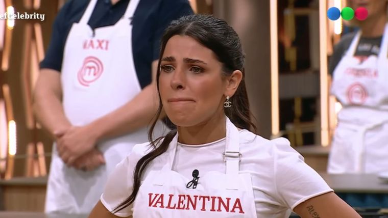 Valu Cervantes, la pareja de Enzo Fernández abandonó MasterChef Celebrity. Valu Cervantes, la pareja de Enzo Fernández abandonó MasterChef Celebrity.