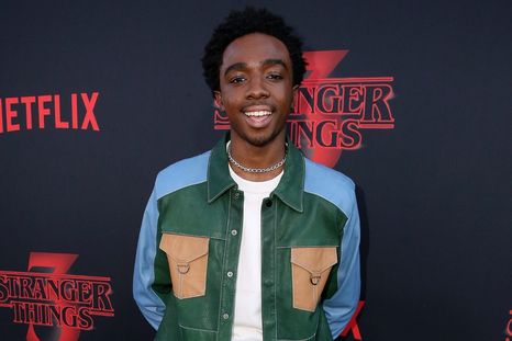 Foto: https://otakukart.com/caleb-mclaughlins-girlfriend-all-about-stranger-things-stars-life/