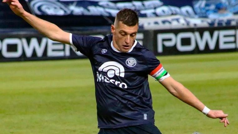 Maidana, capitán de la Lepra campeona y de Primera