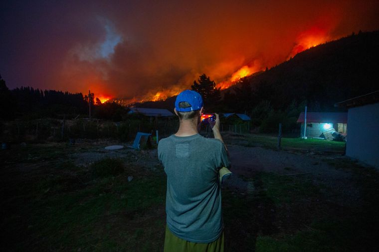 Los incendios en la Patagonia ya arrasaron con más de 4.000 hectáreas.