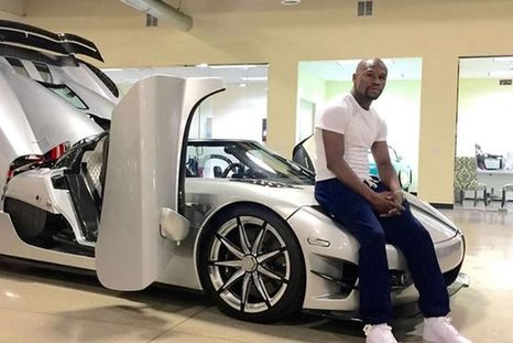 Floyd Mayweather gastó u$s 1 millón en autos de lujo para sus amigos