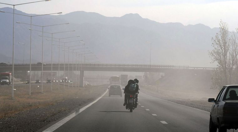 Dos provincias argentinas estarán afectadas por el viento Zonda, según el alerta difundida por el SMN Foto: ALF PONCE MERCADO / MDZ