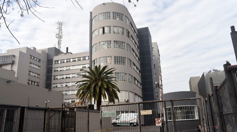 El accidente ocurrió a pocos metros del Hospital Central, lugar donde constataron el deceso de la víctima. El accidente ocurrió a pocos metros del Hospital Central, lugar donde constataron el deceso de la víctima.