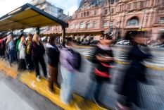 un paro de colectivos en el amba afecta a los usuarios de siete lineas de colectivos un paro de colectivos en el amba afecta a los usuarios de siete lineas de colectivos