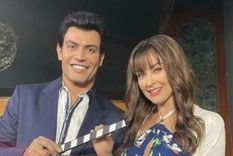 Aracely Arámbula junto a su compañero Andrés Palacios.