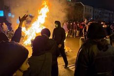 En medio de las manifestaciones en Irán, varios líderes de Europa apuntaron contra embajadaores iraníes.