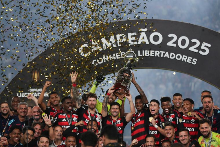 Flamengo es el único equipo de Conmebol, hasta el momento, que clasificó al Mundial de Clubes 2029 . Flamengo es el único equipo de Conmebol, hasta el momento, que clasificó al Mundial de Clubes 2029 .