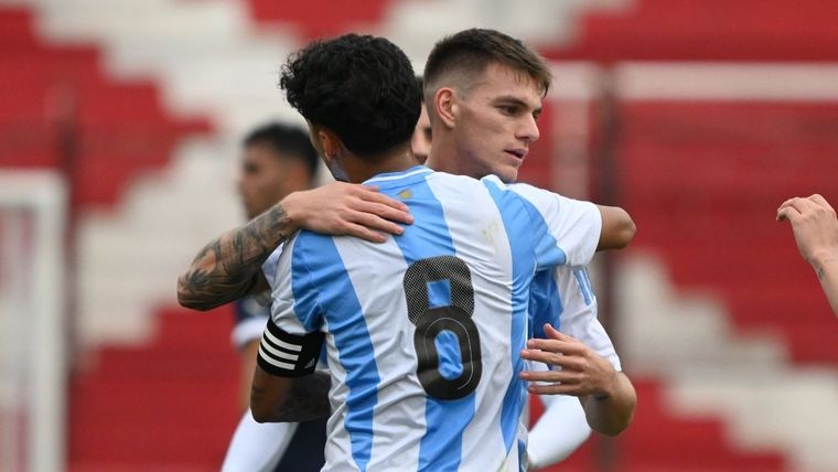 Zenón fue desafectado de la Sub 23. Foto: @Argentina