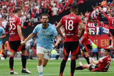 Manchester City derrotó al United en los penales y se consagró campeón de la Community Shield. Foto: EFE