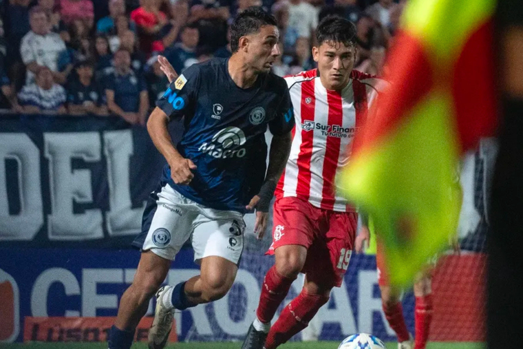 Tomás Bottari comenzó a sumar minutos en Independiente Rivadavia. Foto: Prensa CSIR