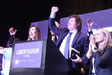 MDZol | Javier Milei se mantiene firme con la idea de dolarizar la economía y cerrar el banco Central, por consenso legislativo o vía referéndum Foto: Juan Mateo Aberastain/MDZ