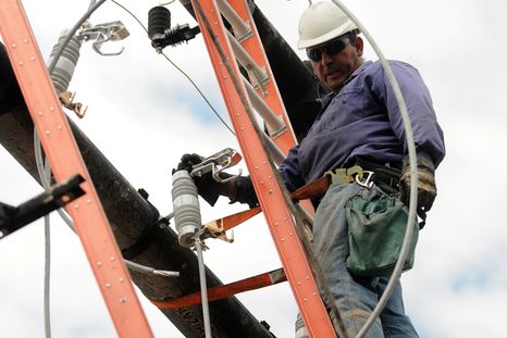 Edemsa continúa con los trabajos de mantenimiento.