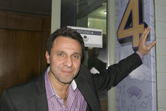 El periodista Jorge Pizarro denunció una violenta detención en Venezuela. Foto: Gentileza