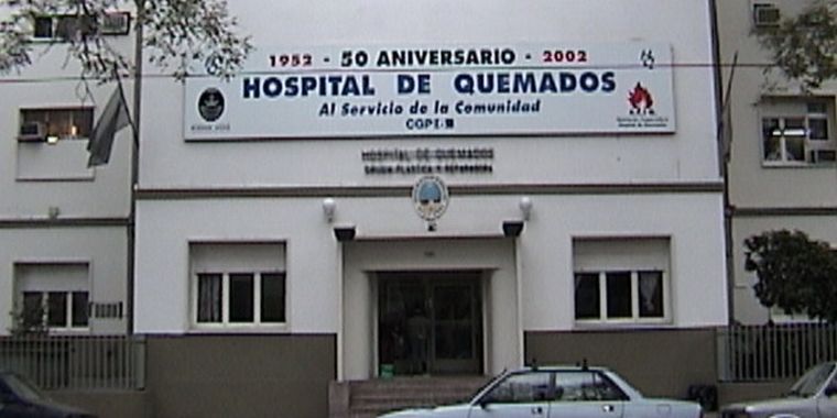 Permanece en el hospital de El Quemado.