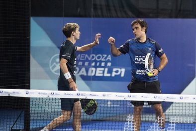 MDZol | Stupaczuk y Lima pasaron a la semifinal tras un durísimo partido. Foto: Twitter (@PremierPadel)