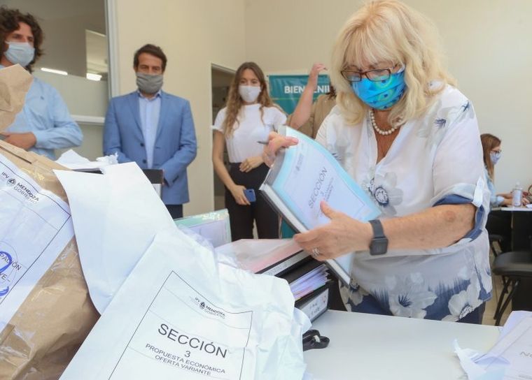 Las empresas que ofrecieron propuestas son: Titulizar, OHA, PROCOM, Arquitectura y Diseño y Grupo Cuyo S.A. Foto: IPV Mendoza