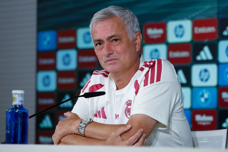 El DT del Real Madrid llenó de elogios al 10 y&nbsp;hasta reconoció que tendrá que hacer algo que no le gusta demasiado para seguir viéndolo: mirar la MLS.