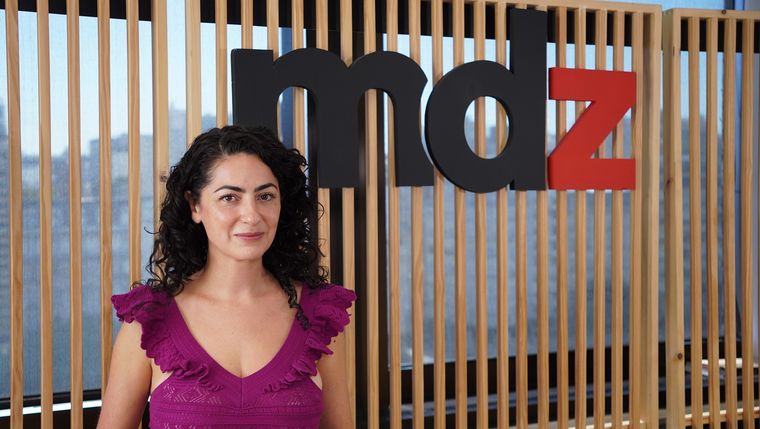 Victoria Almeida interpreta a Miranda en Empieza con D, siete letras.