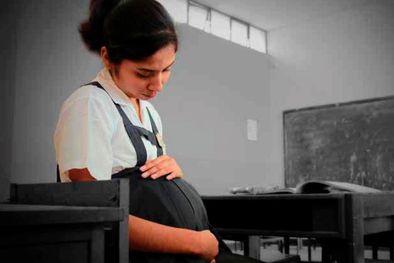 MDZol | En Argentina se producen alrededor de 10 partos por hora en la población adolescente: el 70% son embarazos no intencionales Foto: Blogspot.