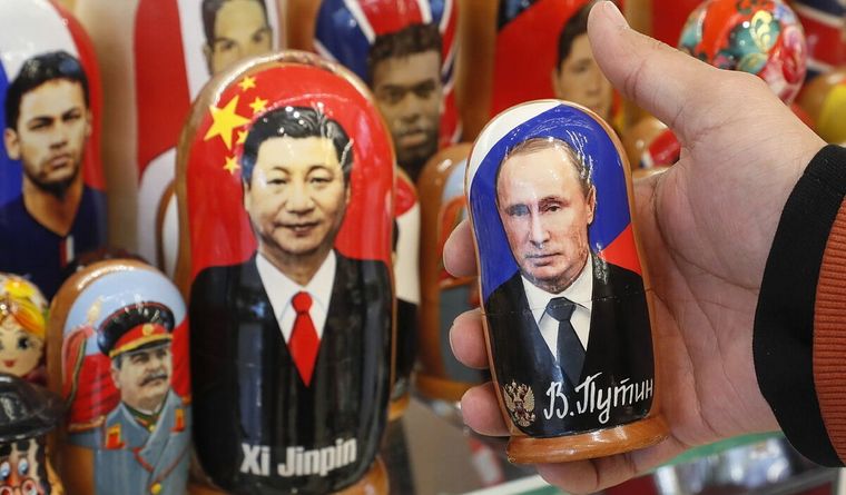 Xi Jinping y Vladimir Putin Los mandatarios están en Rusia. Foto: Efe.