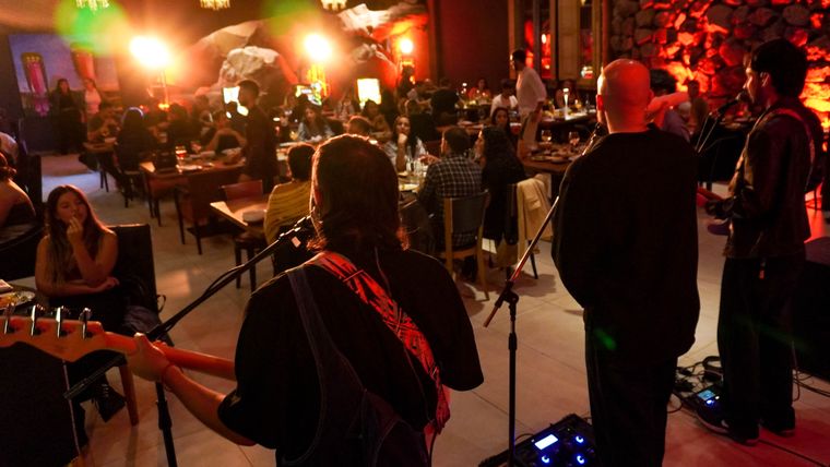 Batos... ¡la rompió! Batos... ¡la rompió!