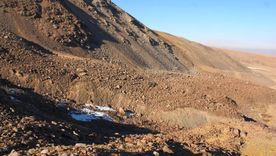 Desde el sector minero reclaman cambios a la Ley de Glaciares, indicando que no todos los glaciares y ambiente periglacial son reservas estratégicas de recursos hídricos. Desde el sector minero reclaman cambios a la Ley de Glaciares, indicando que no todos los glaciares y ambiente periglacial son reservas estratégicas de recursos hídricos.