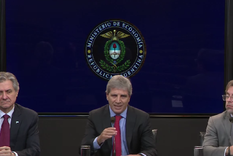 Luis Caputo: El objetivo es refinanciar los vencimientos a la menor tasa posible