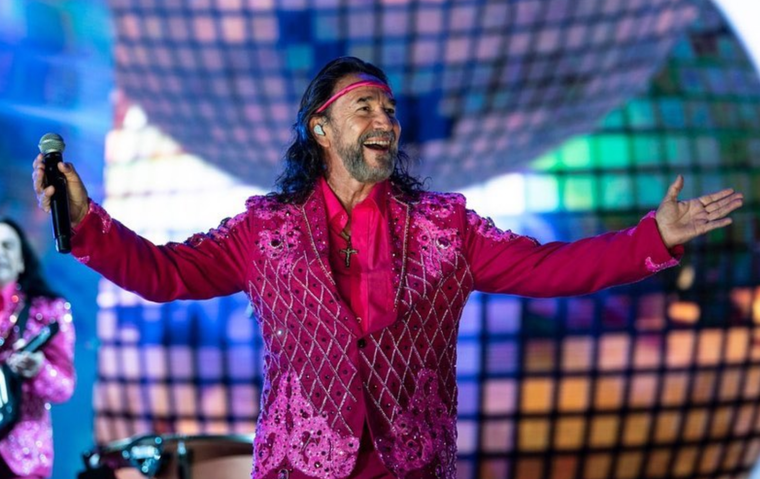 Hace muy poco Marco Antonio Solís enloqueció a sus fans con un encuentro que tuvo con Daddy Yankee