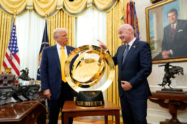 Donald Trump recibió a Gianni Infantino en la Casa Blanca