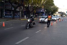 Alberto Fernández quiere una ley para poder imponer las restricciones. Foto: ALF PONCE MERCADO / MDZ