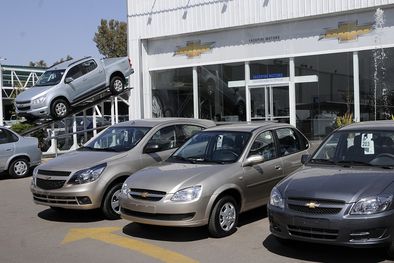 MDZol | El mercado de autos usados está mostrando una fuerte recuperación en materia de ventas, después de un comienzo de año duro. Foto: ALF PONCE MERCADO / MDZ