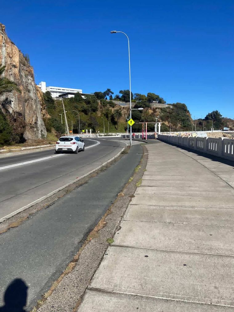 El auto en el que huyeron los delincuentes