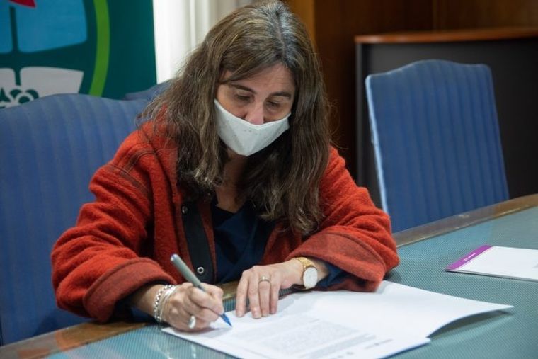 La ministra de Salud, Ana María Nadal.