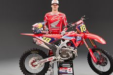 Baja sensible para Honda: Jett Lawrence se fracturó el pie