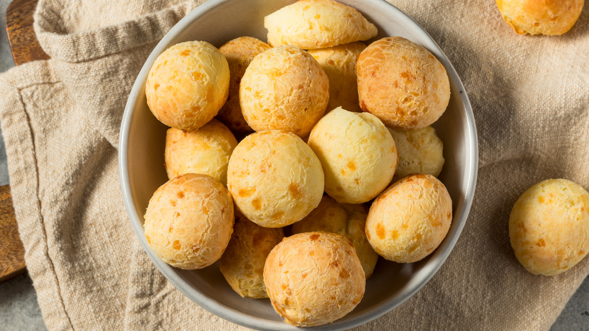 Receta perfecta de pan de queso, listos en solo 5 pasos ¡te encantarán!