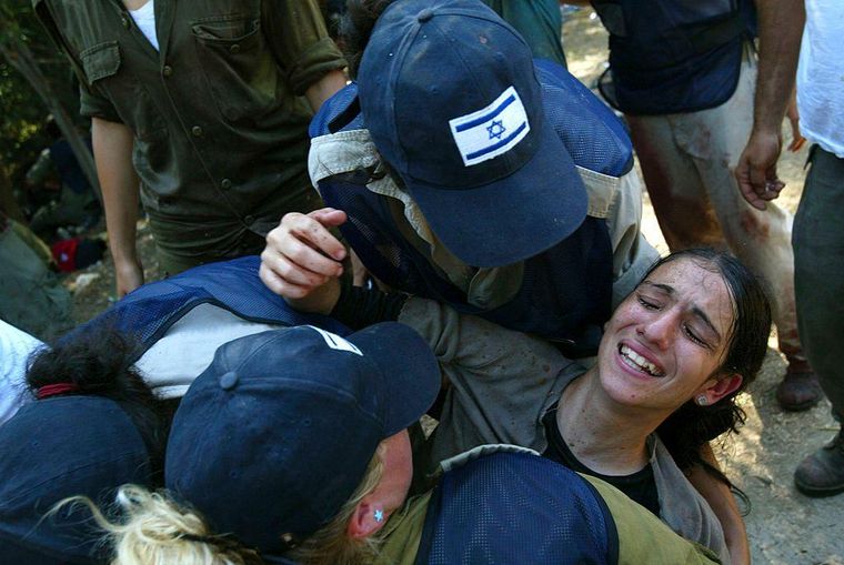 Las imágenes de las fuerzas israelíes retirando a colonos judíos del asentamiento de Homesh en 2005 se mantienen frescas en la memoria de la ultraderecha en Israel.