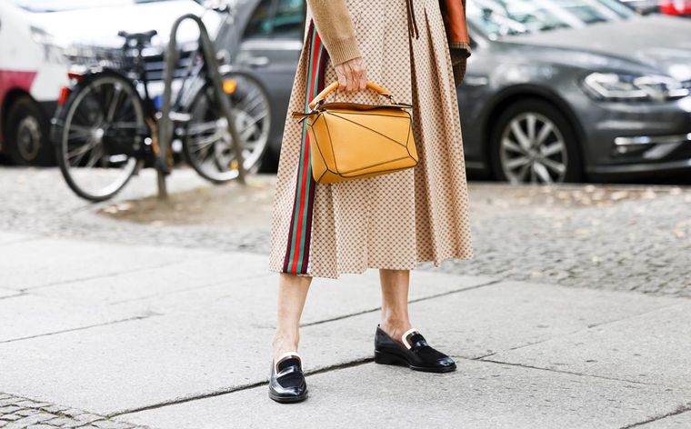 Estos son los zapatos planos que te ayudarán a combinar todas tus prendas en el otoño Foto: Hola!