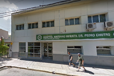 denuncian que se rompio el freezer de una morgue y tiraron cinco fetos a la basura