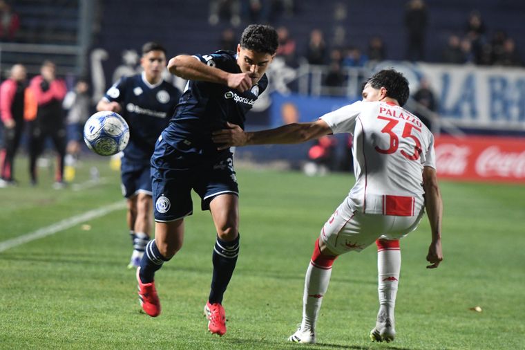 Independiente Rivadavia recibe a Huracán en el Gargantini.