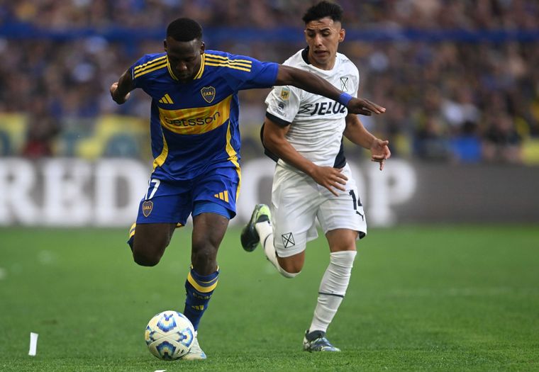 El último enfrentamiento entre Boca e Independiente fue en diciembre de 2024, empataron 0-0 y el Xeneize se fue silbado por sus hinchas. Foto: Fotobaires