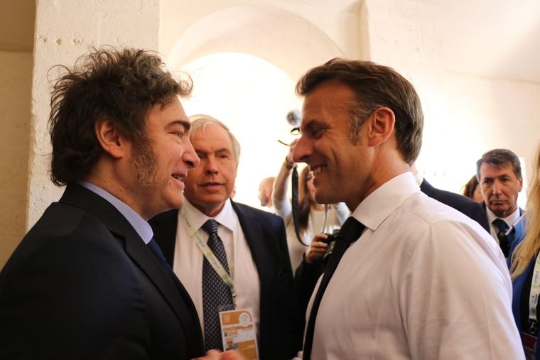 Javier Milei volverá a encontrarse con Emmanuel Macron en París. Foto: Casa Rosada
