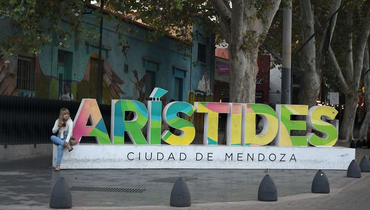 En calle Arístides Villanueva, de Ciudad, homenajearán a los chicos por el Día del Niño.