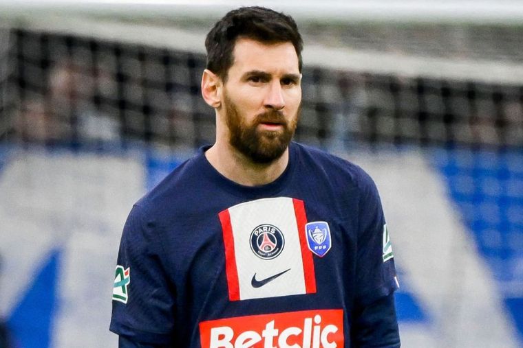 Messi está lesionado y es duda para enfrentar al Bayern Munich.