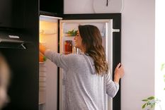 Muchas personas están poniendo canela en sus heladeras por una razón particular Foto: Shutterstock