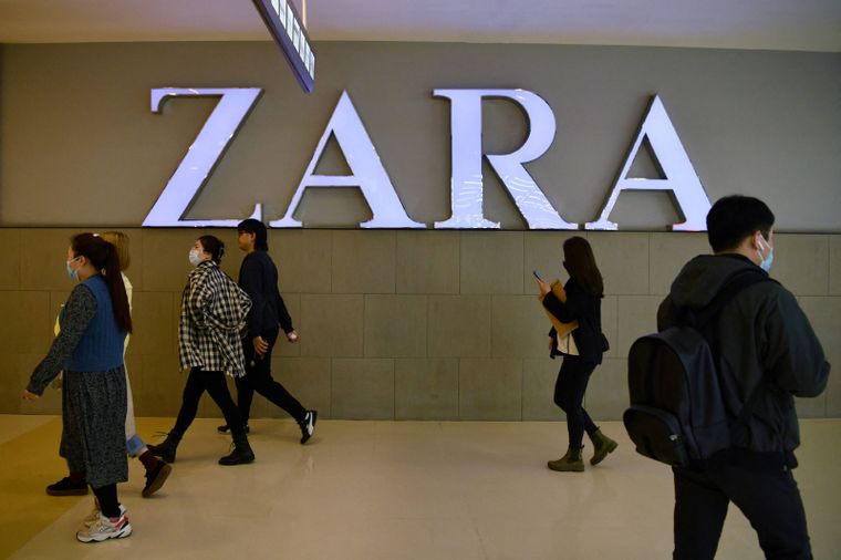 No solo se destaca con bellísimas prendas, Zara también da cátedra de estilo con sus estilosos calzados. Foto: CNN