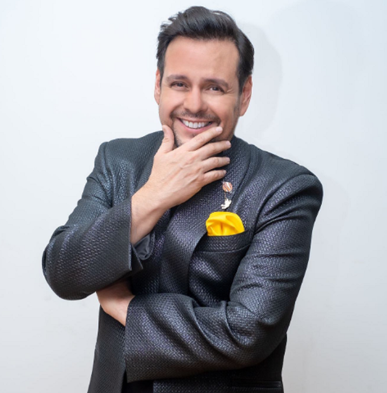 ¿Qué dicen los famosos?